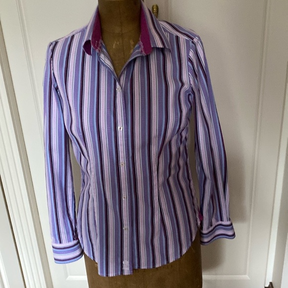 ROBERT GRAHAM BLOUSE SIZE S. - Picture 1 of 12